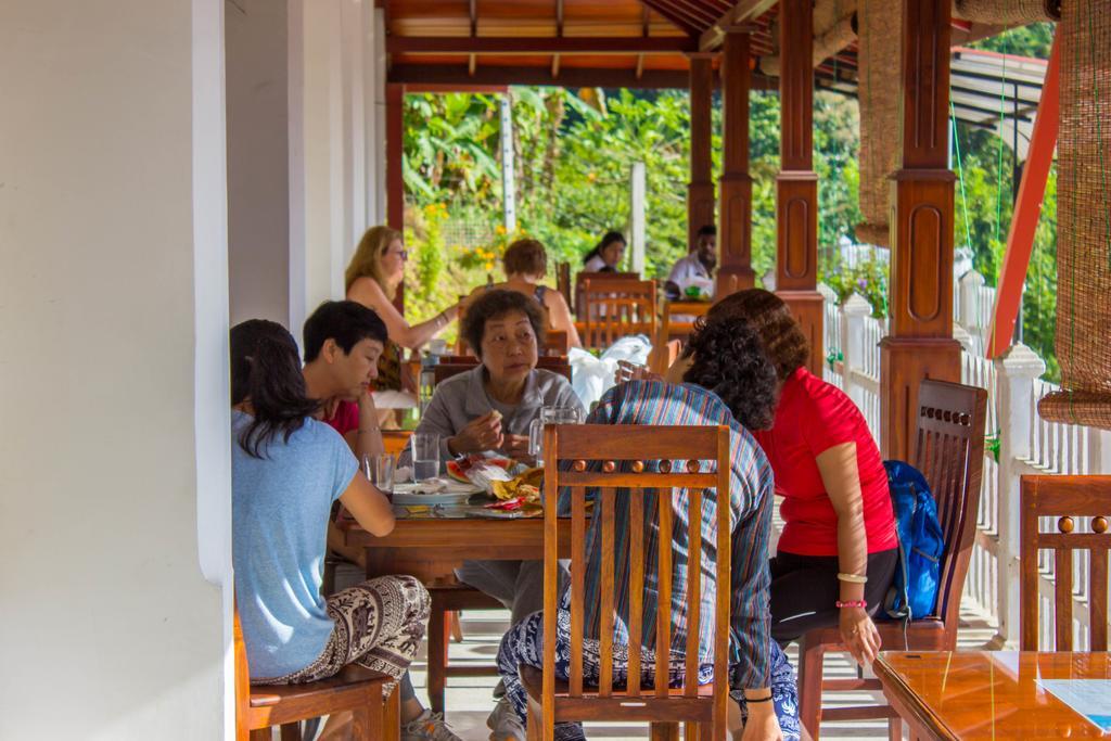 Satyodaya Educational Training Centre Kandy Dış mekan fotoğraf